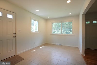 /international/us/90-parvins-mill-road-bridgeton-nj-110101214156/?lang=en