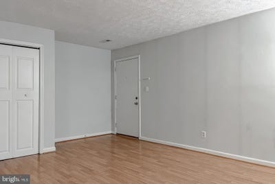 /international/us/23254-chestnut-oak-court-california-md-110101049795/