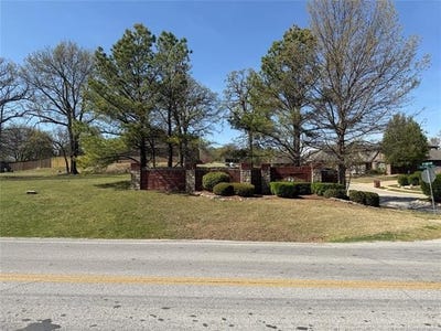 /international/us/1302-old-n-place-sand-springs-ok-110120466874/