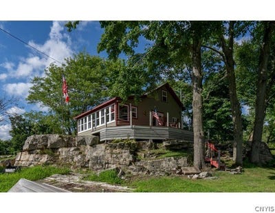 /international/us/92-little-hammond-road-hammond-ny-110107701499/