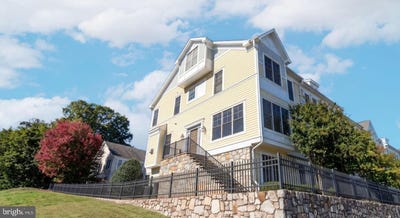 /international/us/86-washington-street-occoquan-va-110120892255/