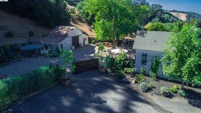 /international/us/9635-dublin-canyon-rd-castro-valley-ca-110099145315/
