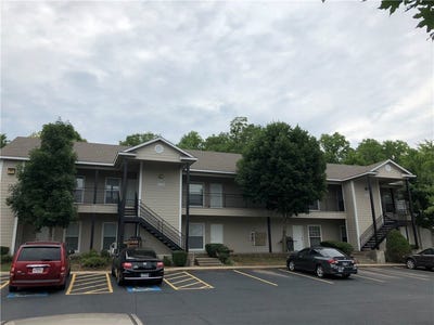 /international/us/1790-n-gregg-avenue-fayetteville-ar-110108073647/