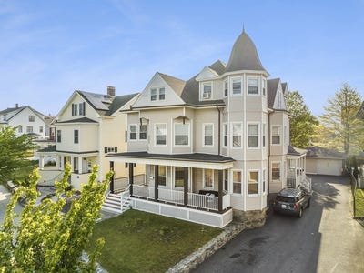 /international/us/974-plymouth-ave-fall-river-ma-110106568519/