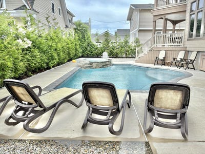/international/us/7463-ocean-drive-avalon-nj-110102166471/