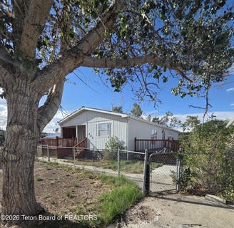 /international/us/462-w-sixth-avenue-labarge-wy-110119732574/