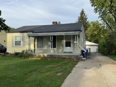 /international/us/12895-norborne-avenue-redford-mi-110120425740/