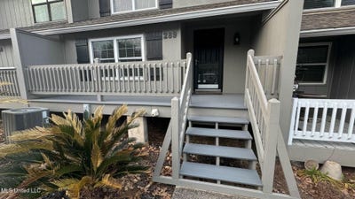 /international/us/289-highpoint-drive-diamondhead-ms-110107868300/