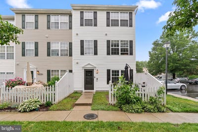 /international/us/10-a-ironstone-court-annapolis-md-110108392823/