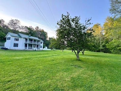 /international/us/482-484-windyville-road-spencer-wv-110108257743/