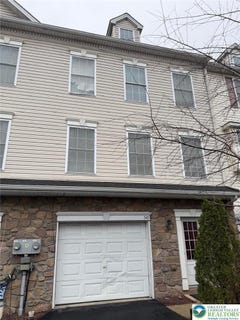 /international/us/549-avona-avenue-wilson-boro-pa-110108351627/