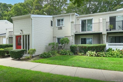 /international/us/26-richmond-boulevard-ronkonkoma-ny-110110308862/
