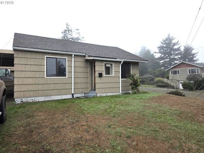 /international/us/805-pacific-ave-coosbay-or-110120151963/