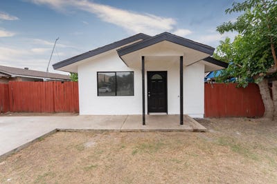 /international/us/15367-ave-381-visalia-ca-110108442536/