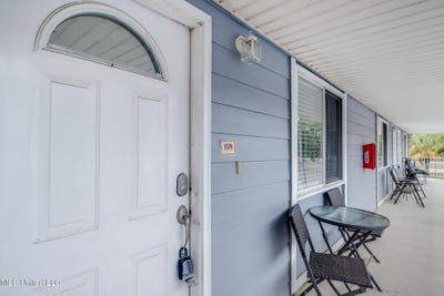 /international/us/1664-beach-boulevard-lot-159-biloxi-ms-110104019574/