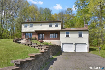/international/us/24-valley-view-drive-windsor-ct-110107798831/