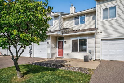 /international/us/8983-sawgrass-glen-n-maple-grove-mn-110108347427/