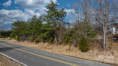 /international/us/2460-jb-road-claremont-nc-110096978395/?lang=zh-tw