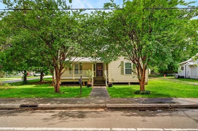 /international/us/522-e-canal-street-picayune-ms-110107932309/