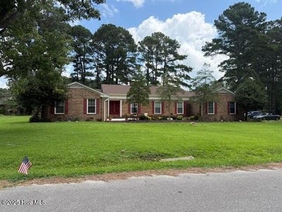 /international/us/113-clarendon-road-ahoskie-nc-110101123689/