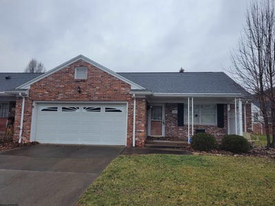 /international/us/619-deerfield-drive-bridgeport-wv-110106002313/