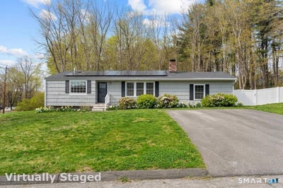 /international/us/10-karen-boulevard-newtown-ct-110106615928/