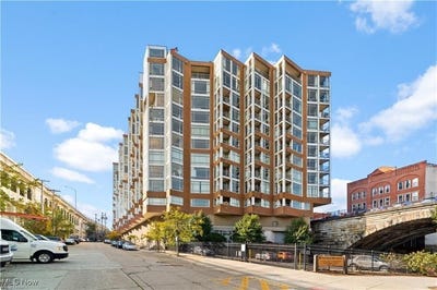 /international/us/2222-detroit-avenue-unit-503-cleveland-oh-110097739813/