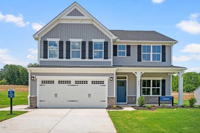 /international/us/210-bluebell-street-sanford-nc-110099993290/