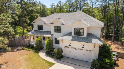 /international/us/6-wilshire-lane-pinehurst-nc-110107458910/