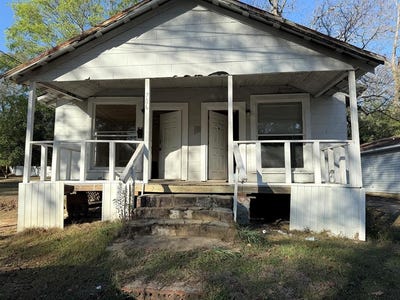 /international/us/706-westmead-st-a-b-dothan-al-110104327111/