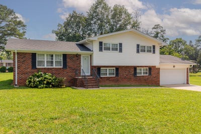 /international/us/19-hickory-lane-fort-oglethorpe-ga-110100374126/