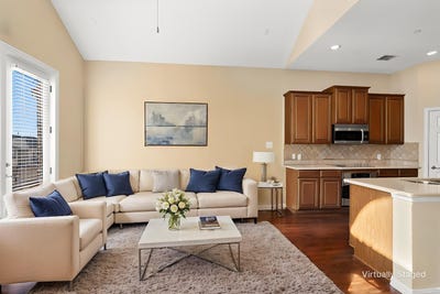 /international/us/1912-lantana-lane-irving-tx-110108588062/