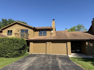 /international/us/975-manor-dr-neenah-wi-110108904057/