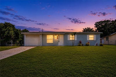 /international/us/2444-3rd-street-sw-vero-beach-fl-110108474755/