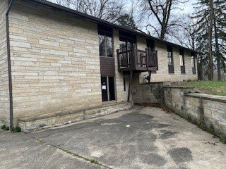 /international/us/246-edison-st-north-union-twp-pa-110107781733/
