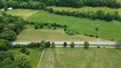 /international/us/1-84-ac-371-25x50-railroad-row-marion-ky-110107856224/