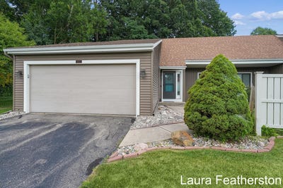 /international/us/6673-bella-vista-drive-ne-rockford-mi-110101464327/