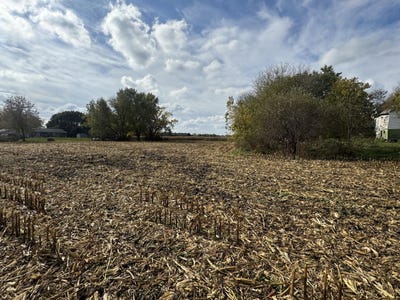 /international/us/lt2-leo-ln-big-bend-wi-110105199312/