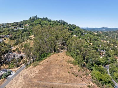 /international/us/chula-vista-drive-san-rafael-ca-110106791170/