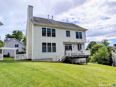 /international/us/7-traditions-boulevard-southbury-ct-110110372545/