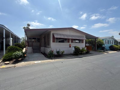 /international/us/24921-muirlands-lake-forest-ca-110107866302/