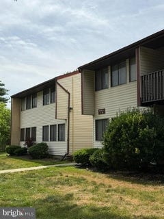 /international/us/j4-avon-drive-east-windsor-nj-110109009139/