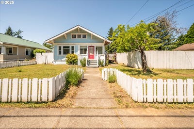 /international/us/470-w-4th-st-coquille-or-110100063561/