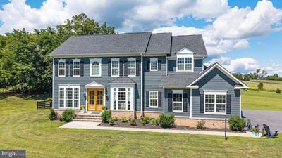 /international/us/35490-sunny-ridge-rd-round-hill-va-110107081787/