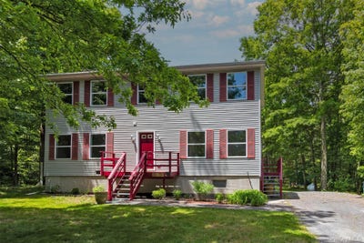 /international/us/10-lairds-court-cairo-ny-110108618477/
