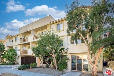 /international/us/14816-friar-st-van-nuys-ca-110108145082/