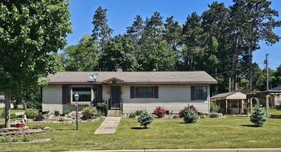 /international/us/145-forest-lane-montello-wi-110106600044/