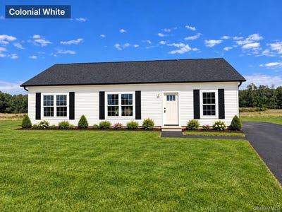 /international/us/gail-circle-lot-44-rocky-point-ny-110119686810/