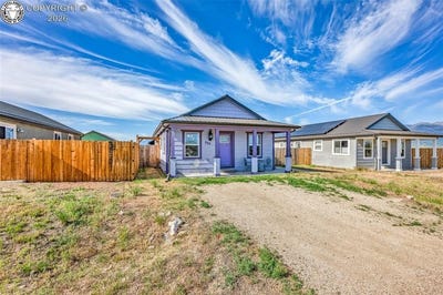 /international/us/202-first-street-silver-cliff-co-110105267299/