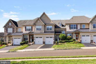/international/us/2394-rosemont-terrace-furlong-pa-110109647074/